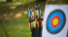 Jugendliche Schützen beim Training im Schützenheim